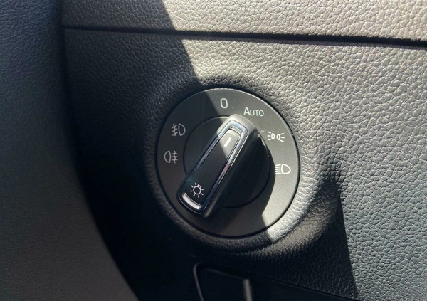 Skoda Superb cena 104900 przebieg: 70782, rok produkcji 2021 z Ośno Lubuskie małe 352